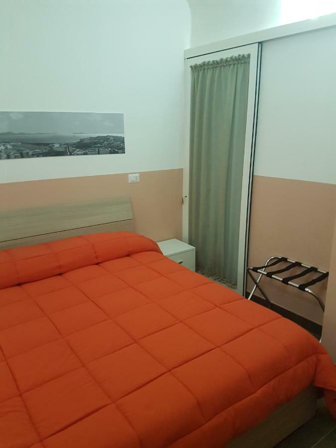 Bed and Breakfast Gradoni Di Chiaia Twenty Three à Naples Extérieur photo