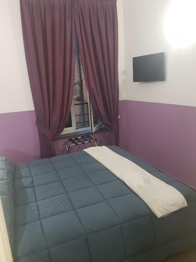 Bed and Breakfast Gradoni Di Chiaia Twenty Three à Naples Extérieur photo